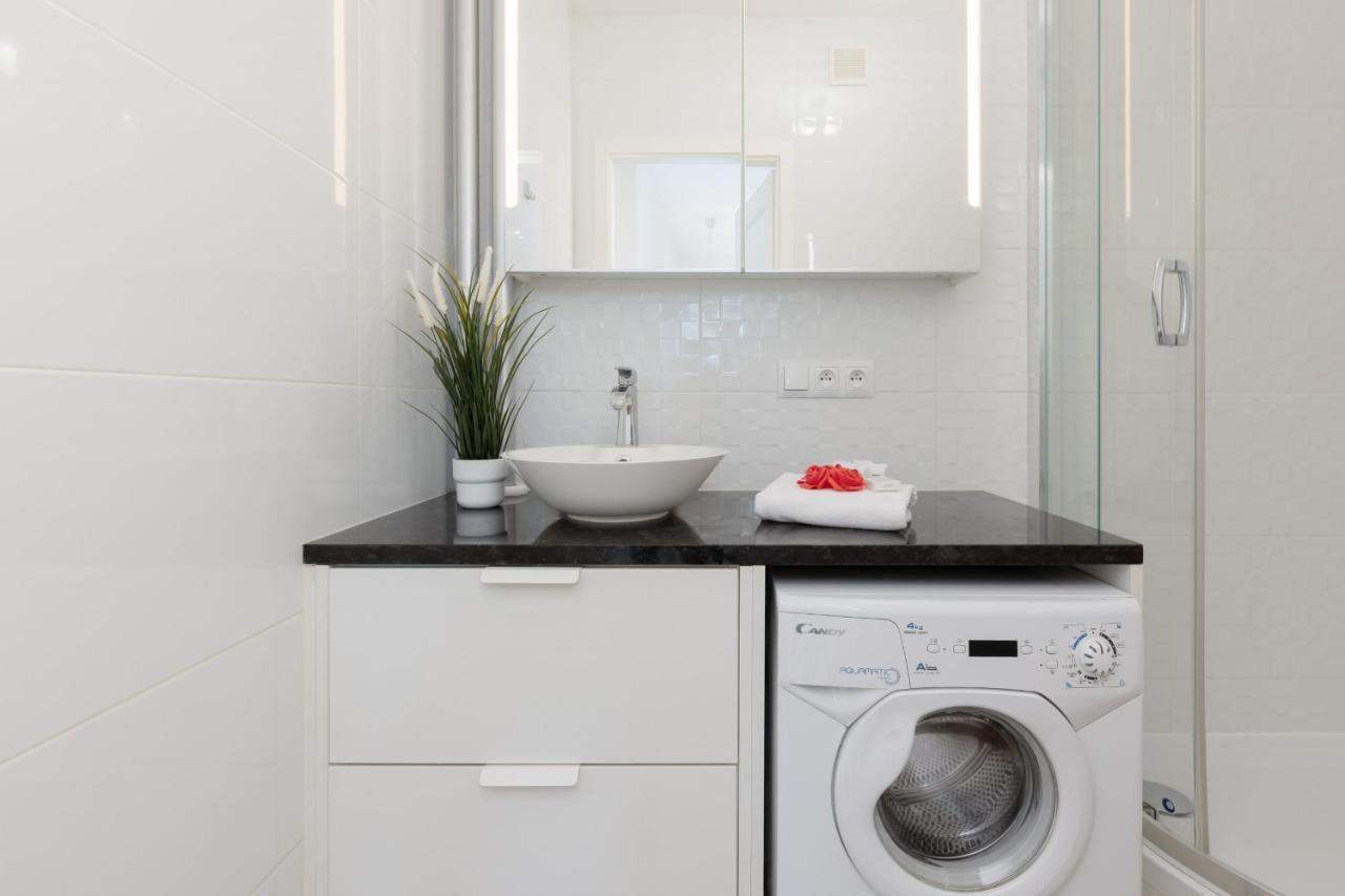 Warsaw Portofino Apartment By Noclegi Renters Exterior photo