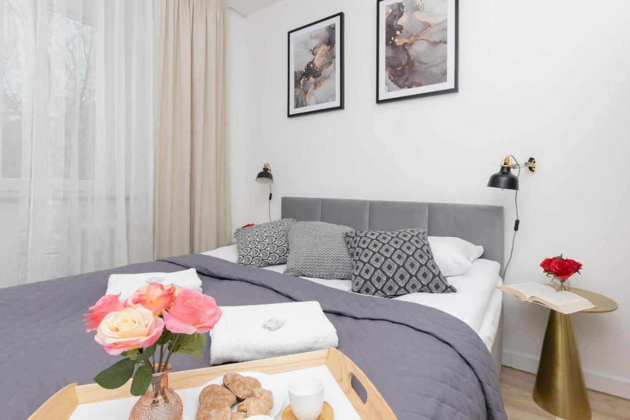 Warsaw Portofino Apartment By Noclegi Renters Exterior photo